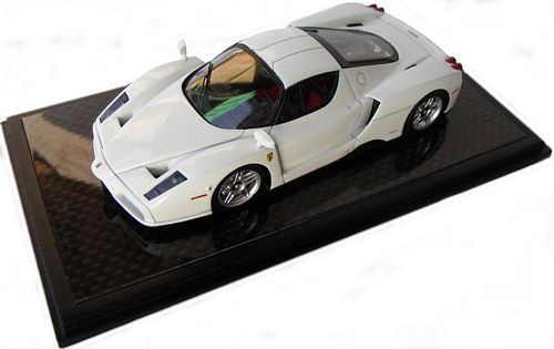 1-43 Scale 1:43 Model Redline Ferrari Enzo - White