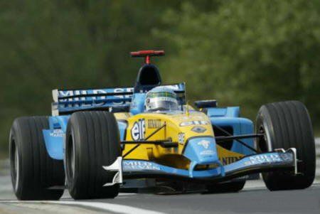 1:43 Scale Renault F1 Team R23 Test Driver 2003 - A.NcNish -