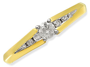 9ct gold and Diamond Ring 045102-L