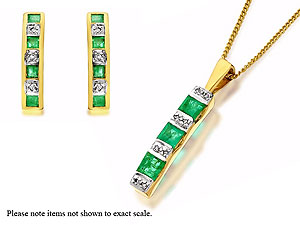 9ct Gold Diamond And Emerald Bar Pendant And