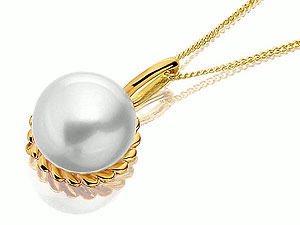 9ct Gold Freshwater Cultured Pearl Pendant And
