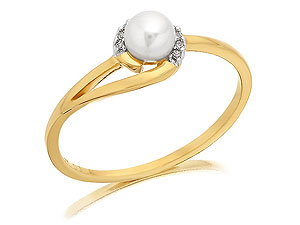 9ct gold Freshwater Pearl and Diamond Ring 180913