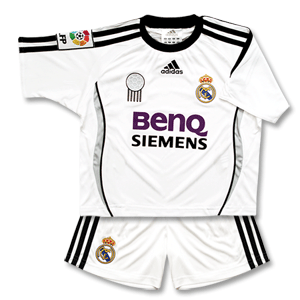 06-07 Real Madrid Home Minikit