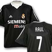 Adidas Real Madrid Away Shirt - 2004 - 2005 with Raul 7 printing.