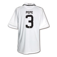 Real Madrid Home Shirt 2008/09 with Pepe 3.