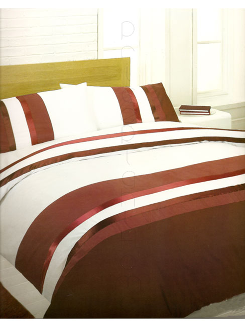 Adult Bedding Hampton Red Double Duvet Cover and 2 Pillowcases