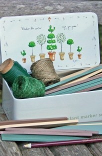 Titchmarsh Plant Marker gift set