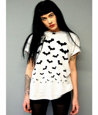 Alice Takes A Trip Batty About You Collar T-Shirt