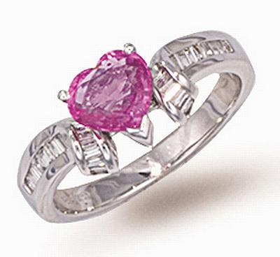 18 Carat White Gold Pink Sapphire Ring (461)