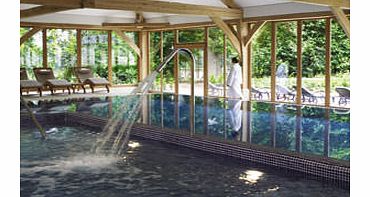 AROMATHERAPY Spa Break for Two at Luton Hoo Hotel