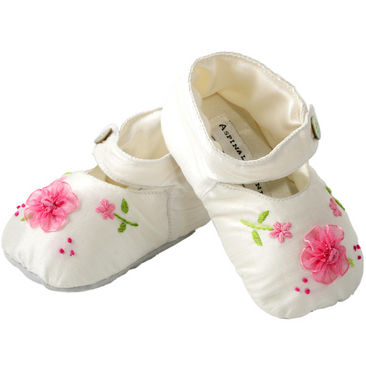 Baby Booties with Flowers