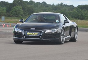 R8 Driving Thrill Special Offer