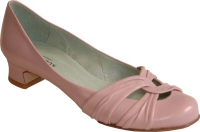 pink leather low heeled shoe