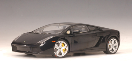 Lamborghini Gallardo presented in Metallic Black