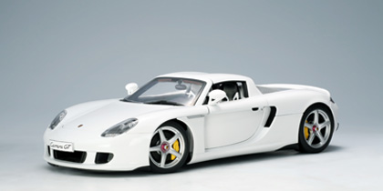 Porsche Carrera GT in White