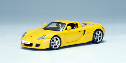Porsche Carrera GT in Yellow