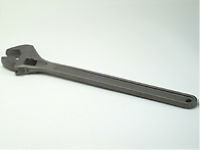 86 Black Adjustable Wrench 24In