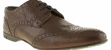 mens base london brown dynamic brogue shoes