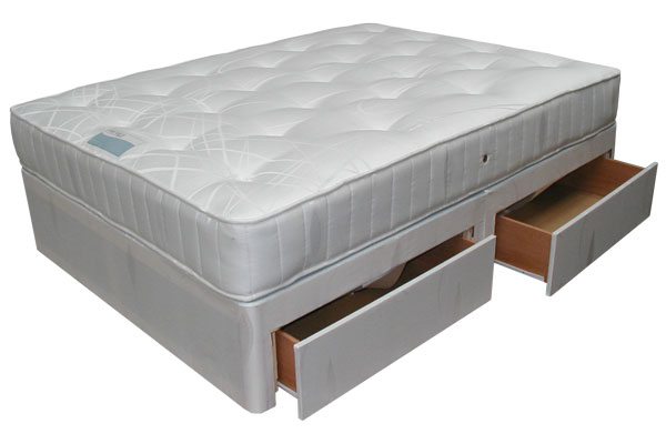 Bedworld Discount Beds Chester 4 Drawer Divan Set Small Double