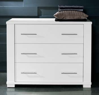Bentley Designs Metro 3 Drawer Chest in White - WHILE STOCKS LAST!