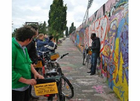 Berlin East-West Bike Tour - Adult