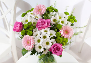 BEST Mum Supersize Floral Bouquet - FREE