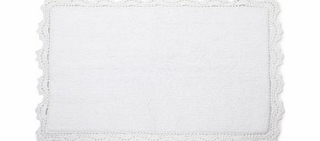 Crochet edge mat, white 1942570306