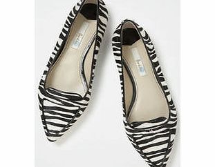 Boden Fashion Pointed Pump, Zebra 33900531