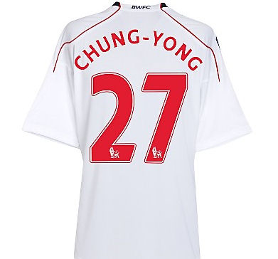 Reebok 2010-11 Bolton Wanderers Home Shirt (Chung-Yong