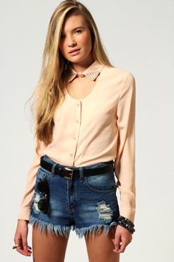 boohoo Eve Beaded Collar Detail Cut Out Blouse Female
