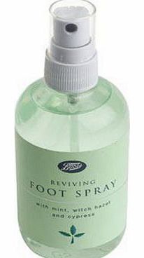 Boots Reviving Foot Spray - 150ml 10004185