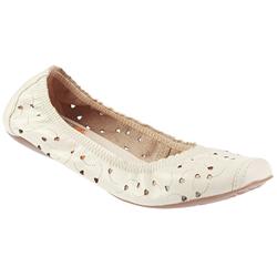 Botero by Pavers Female Bot900 Leather Upper in Cream