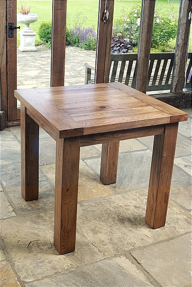 Rustic Oak Square Dining Table (80x80cm)