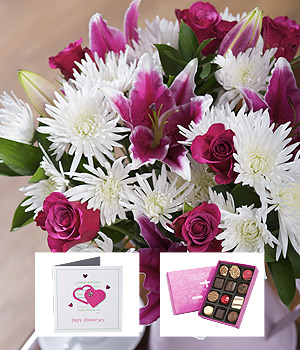 Bunches.co.uk Happy Anniversary Flower Gift FHANG