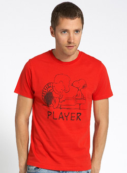 Red Snoopy Licenced T-shirt