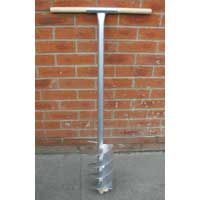 C/Wells 540 Post Hole Auger 6In Wooden Handled