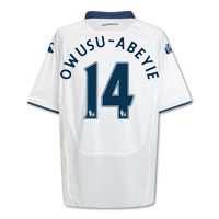 Portsmouth Away Shirt 2009/10 with Owusu-Abeyie