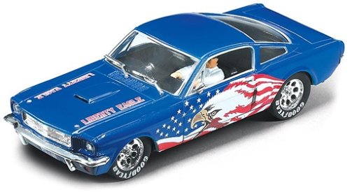 25744 Ford Mustang GT Liberty Eagle 1:32nd Scale