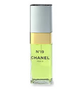 No 19 Pure Perfume by Chanel 7.5ml