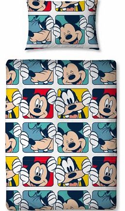 Character World 125 x 150 cm Disney Mickey Mouse Play Junior Rotary Bedding Bundle, Multi-Colour