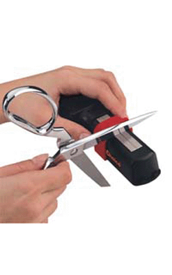 Manual scissor sharpener