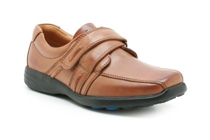 Clarks Xplode Tan Leather