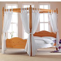 Classic Pine Four Poster Bed