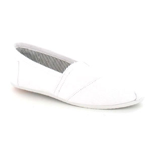 Cloggs Womens Basic Slip-On - White