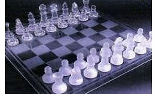 Medium glass chess set 25x25 cm