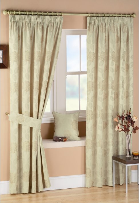 Curtina Ailsa Lined Curtains