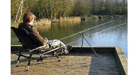 Cyprinus Whole Hog Fishing padded arm Chair seat   Rod Pod rod rest ideal for Coarse and Carp Fishing