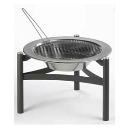 9000 Charcoal Barbeque brazier and fire