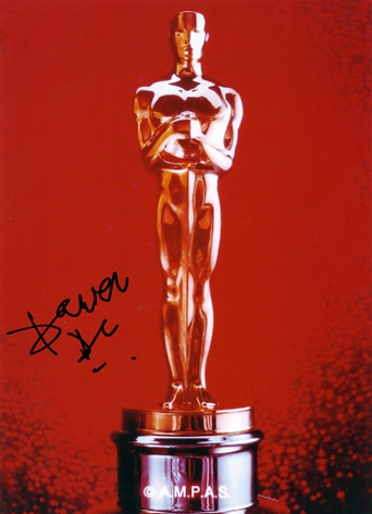 DAY LEWIS SIGNED OSCARS 10 x 8 INCH