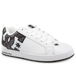 Dcshoe Co Male Court Graffik Se Too Leather Upper Dc Shoes in White and Red